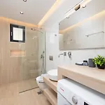 Infinity Theo Villa