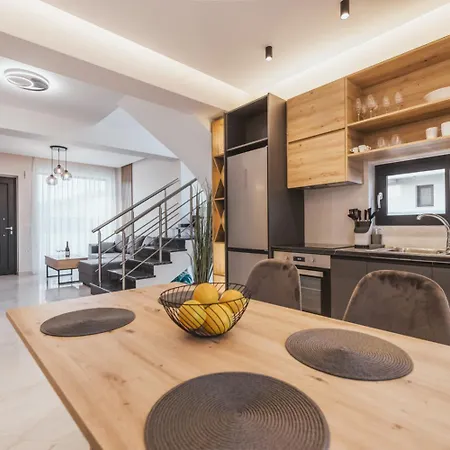 Villa Infinity Theo Kalamákion